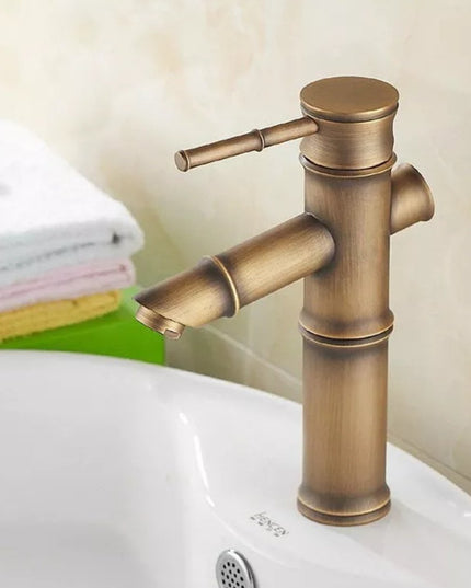 Baterie Lavoar Bronz Antichizat cu Design Bambus – Eleganță și Funcționalitate, VST22