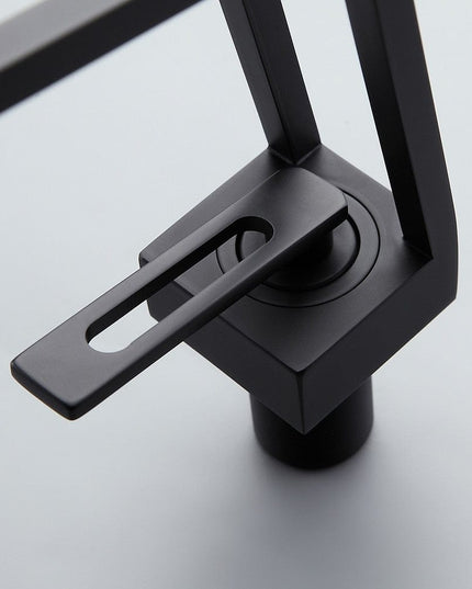 Baterie Lavoar BlackStone – Design Modern, Alamă Solidă, Negru Mat, VST27