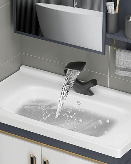 Baterie Lavoar Negru Mat – Design Modern, Cartuș Ceramic, VST25